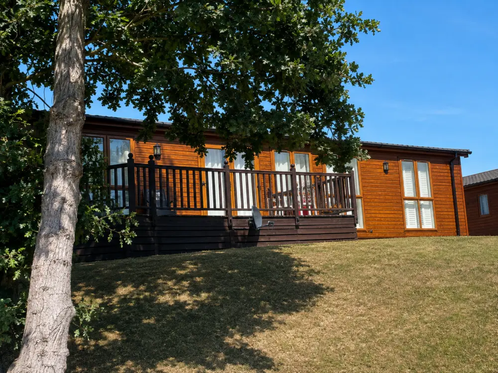 Lodge 32 Image 1